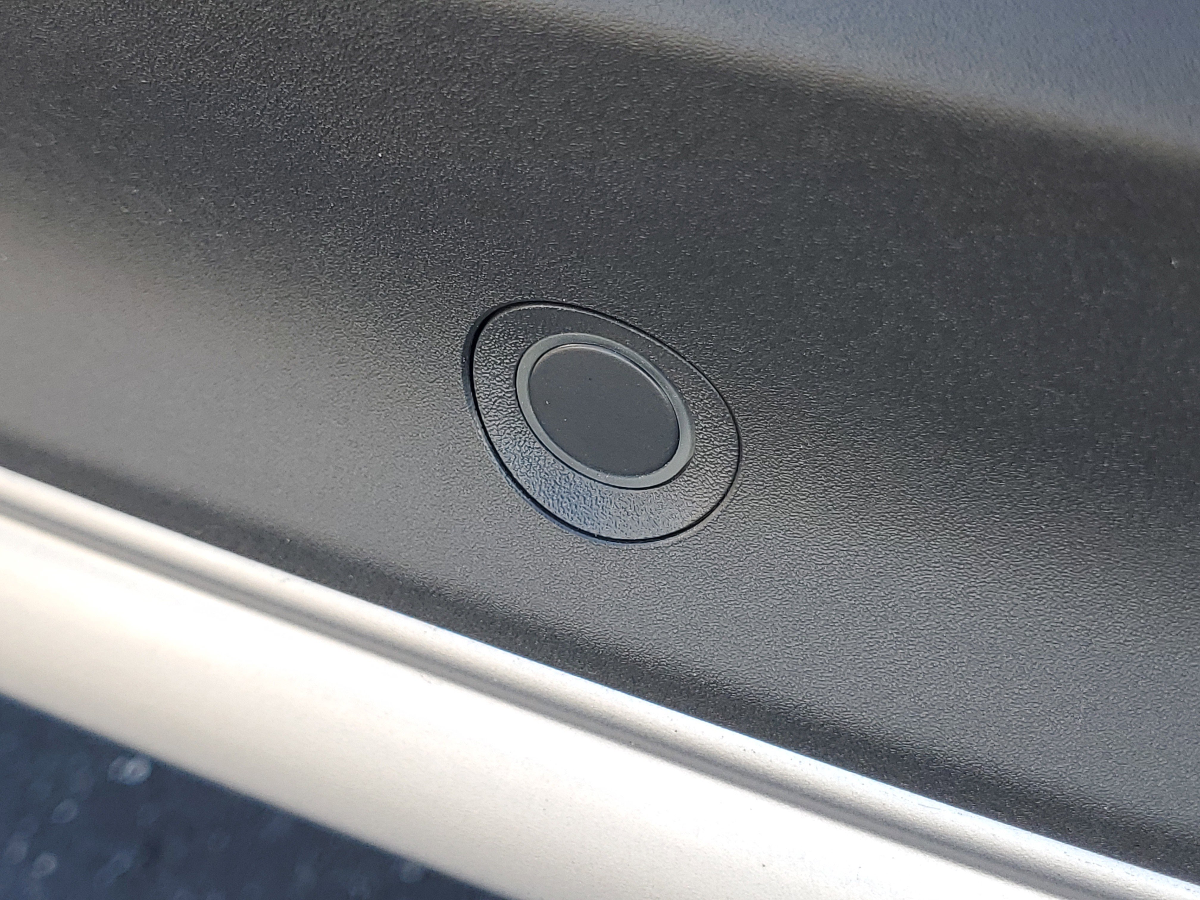 New 2025 Lincoln Corsair Reserve w/ Equipment Group 202A image 6