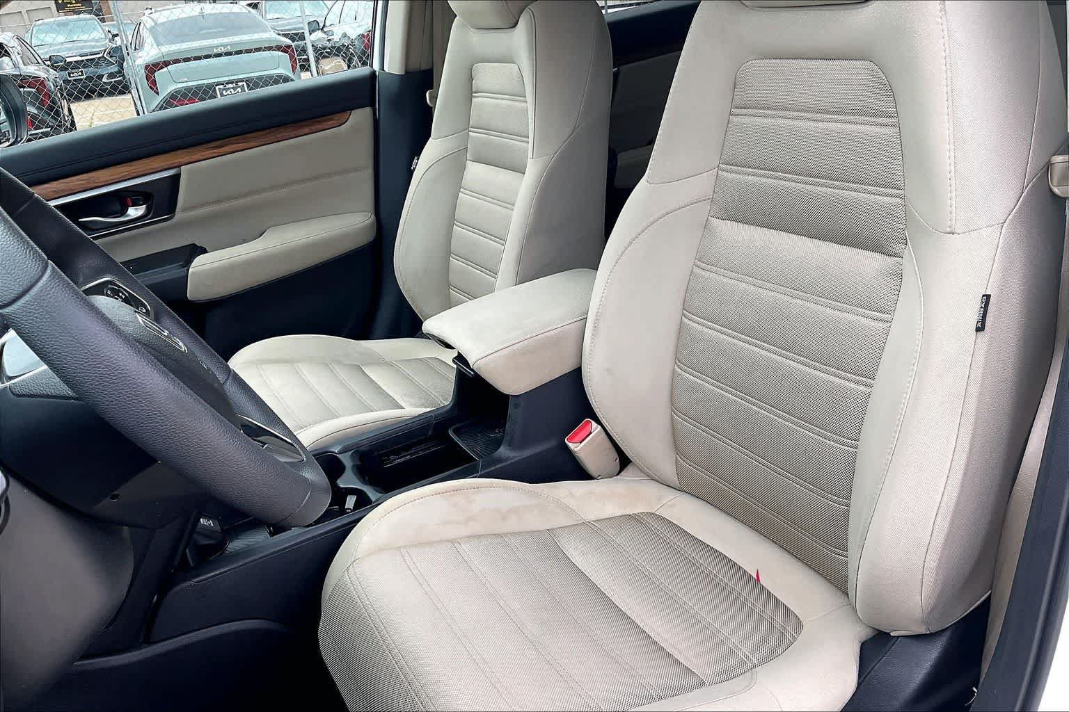 Used 2018 Honda CR-V EX image 10