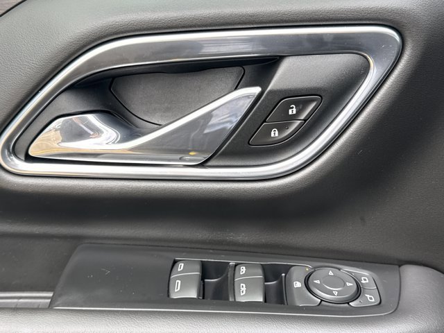 Used 2021 Chevrolet Suburban LS w/ Driver Alert Package image 17