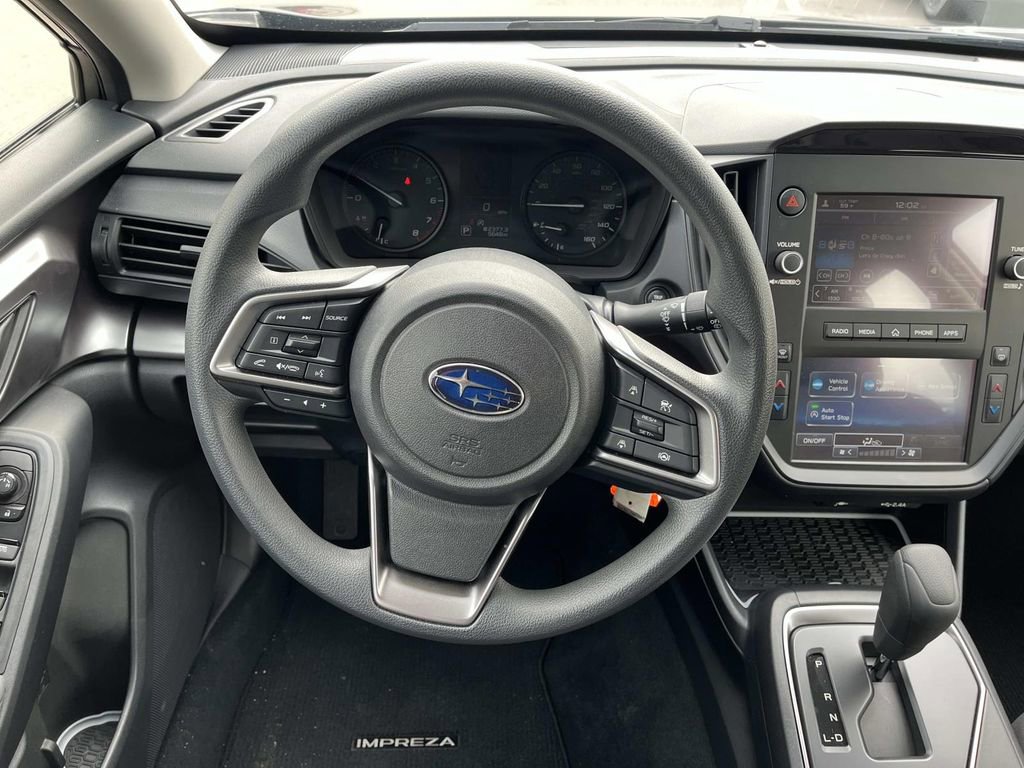 Used 2025 Subaru Impreza 2.0i image 12
