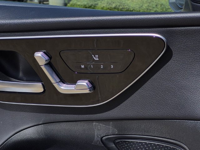 Certified 2023 Mercedes-Benz C 300 Sedan image 33
