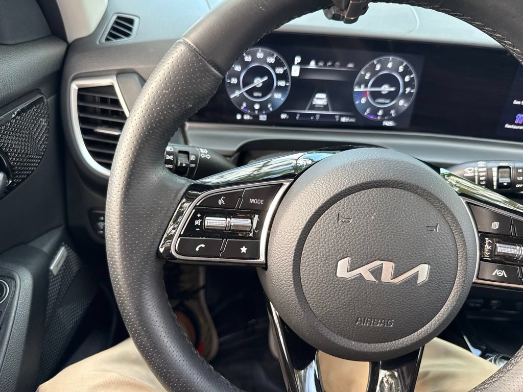 Used 2024 Kia Seltos SX AWD/4WD image 37