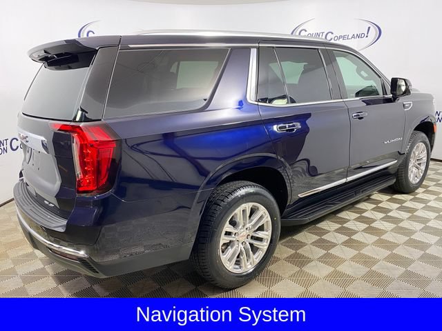 Certified 2024 GMC Yukon SLT w/ SLT Premium Package AWD/4WD image 7