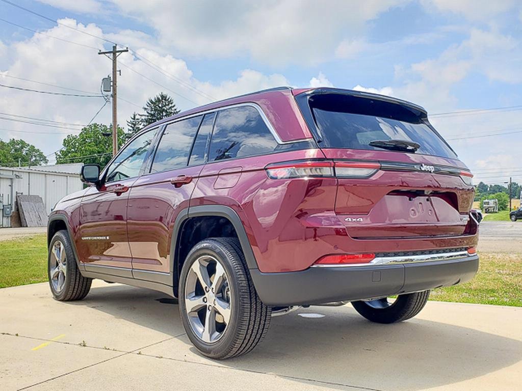 New 2025 Jeep Grand Cherokee Limited image 5
