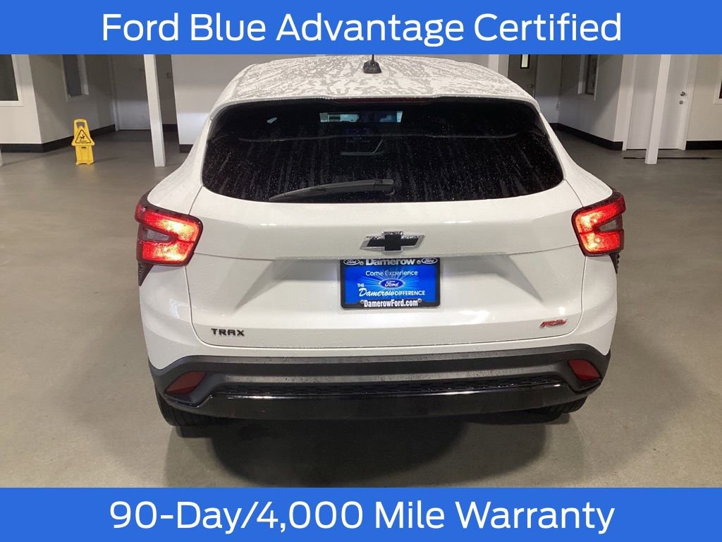 Used 2024 Chevrolet Trax RS image 5
