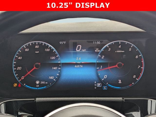 Used 2023 Mercedes-Benz GLA 250 4MATIC image 3