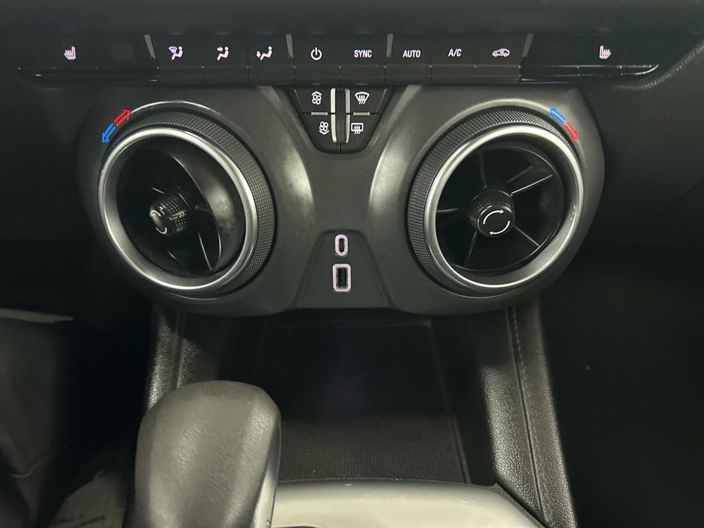 Used 2021 Chevrolet Blazer LT image 50