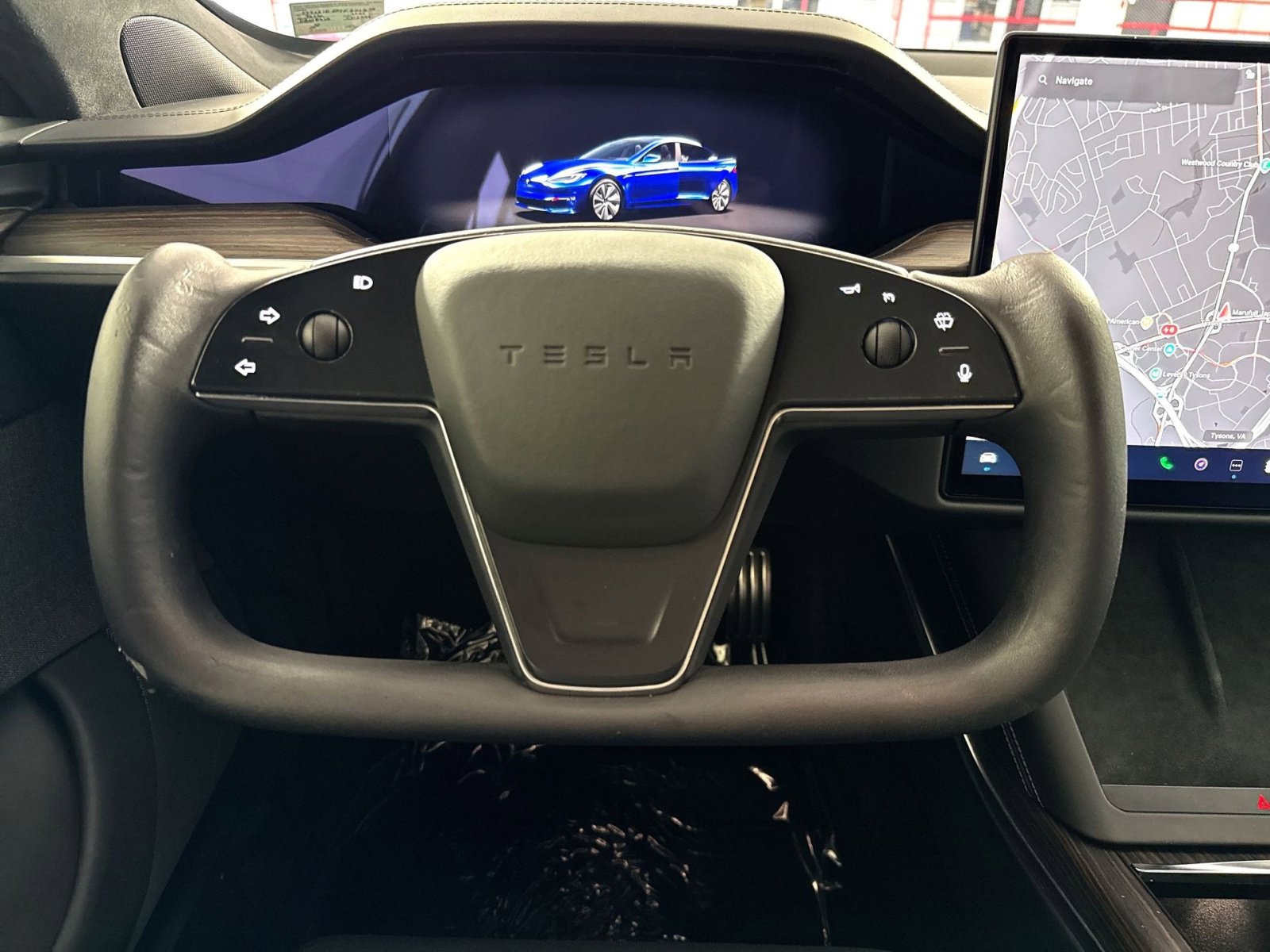 Used 2021 Tesla Model S Plaid image 16