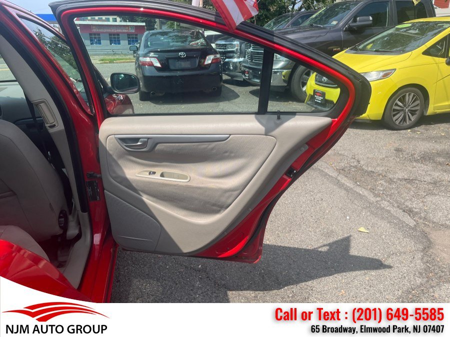 Used 2007 Volvo S60 2.5T FWD image 33