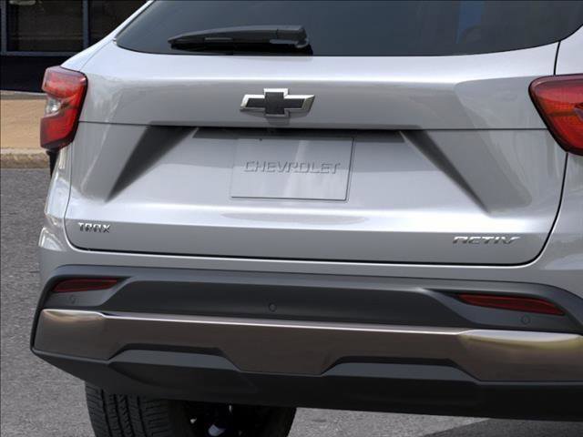 New 2026 Chevrolet Trax ACTIV w/ Sunroof Package FWD image 14