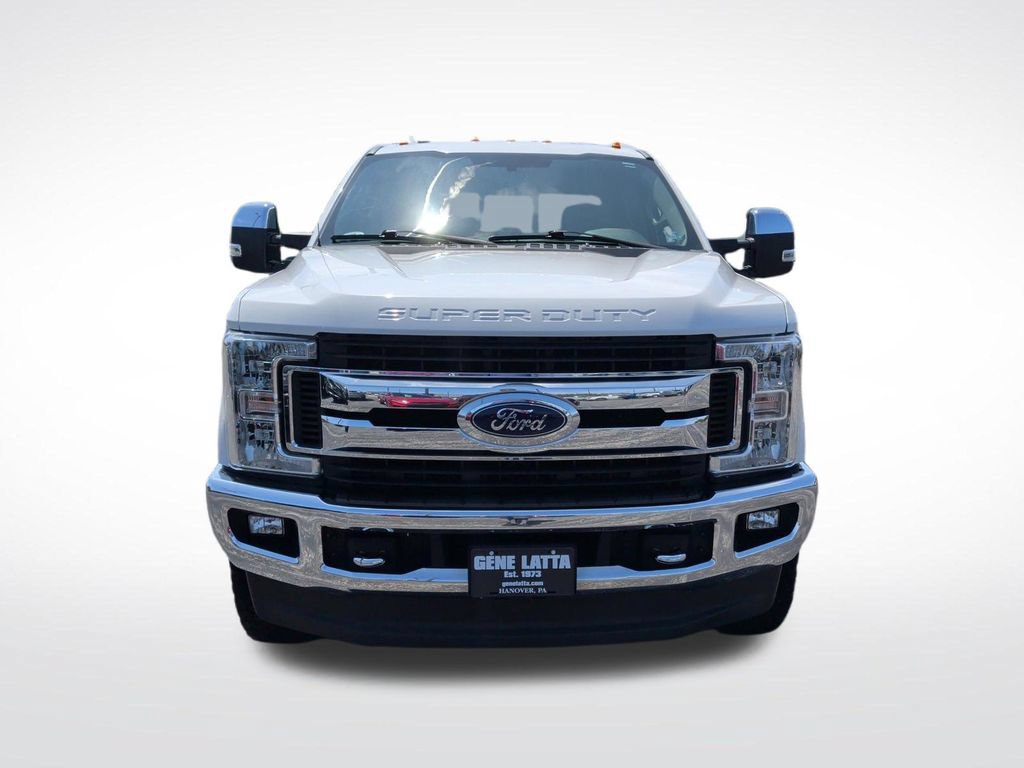 Used 2018 Ford F250 XLT w/ XLT Premium Package AWD/4WD image 11