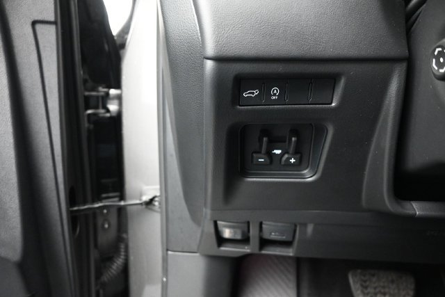 Used 2026 Lexus LX 600 4WD w/ Appearance Package image 17