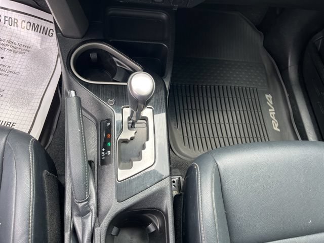 Used 2017 Toyota RAV4 Limited w/ Advanced Technology Package AWD/4WD image 18