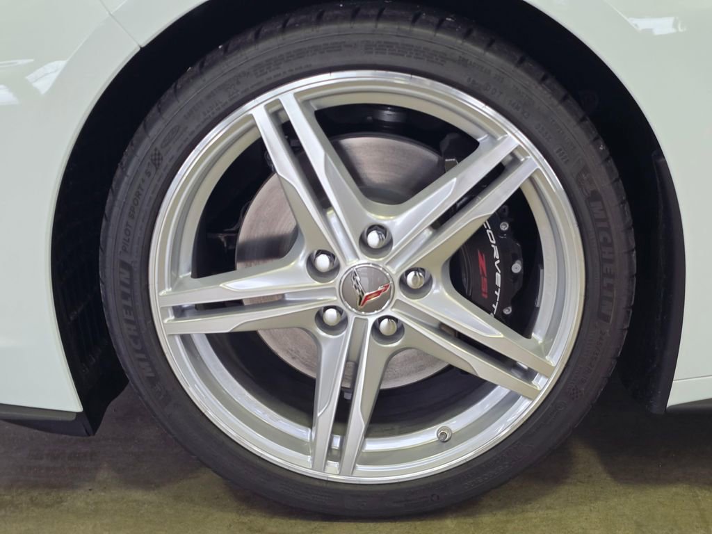 New 2026 Chevrolet Corvette Stingray Premium Cpe w/ Z51 Performance Package image 9