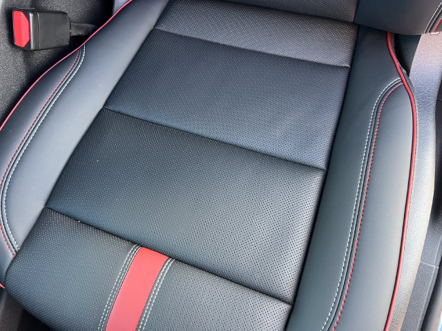 New 2027 Chevrolet Traverse RS w/ LPO, Floor Liner Package AWD/4WD image 13