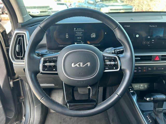 Used 2024 Kia Sorento S image 20