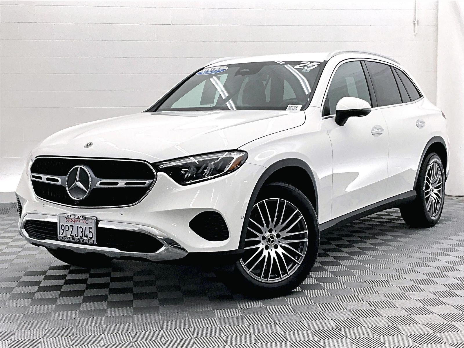 Certified 2025 Mercedes-Benz GLC 300 image 13