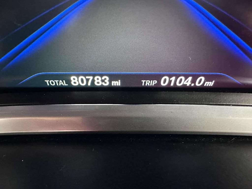 Used 2018 BMW 750i xDrive AWD/4WD image 30