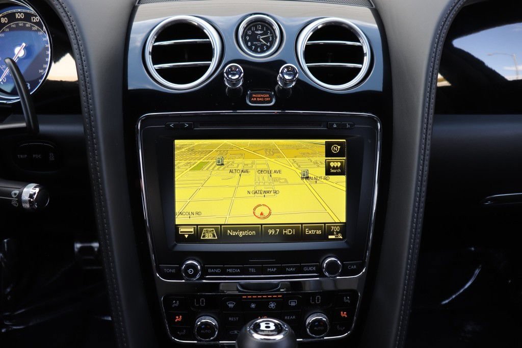 Used 2015 Bentley Flying Spur V8 AWD/4WD image 45