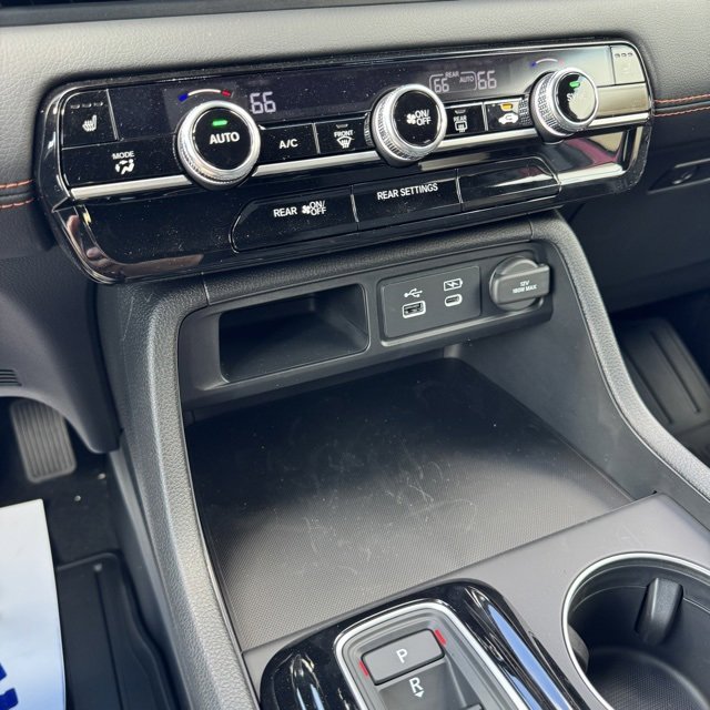 New 2025 Honda Pilot Sport image 21