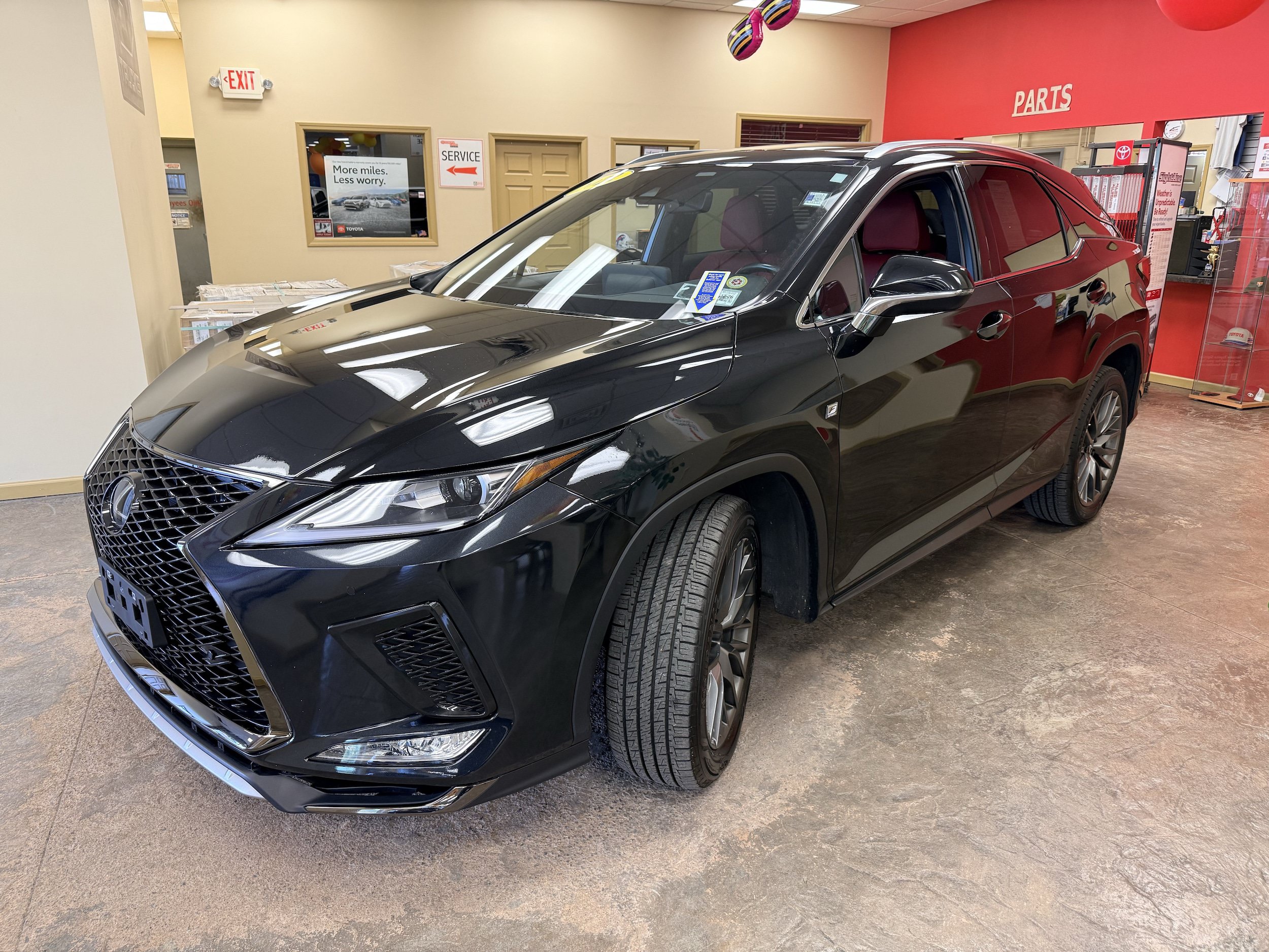 Used 2022 Lexus RX 350 F Sport w/ Accessory Package AWD/4WD image 3