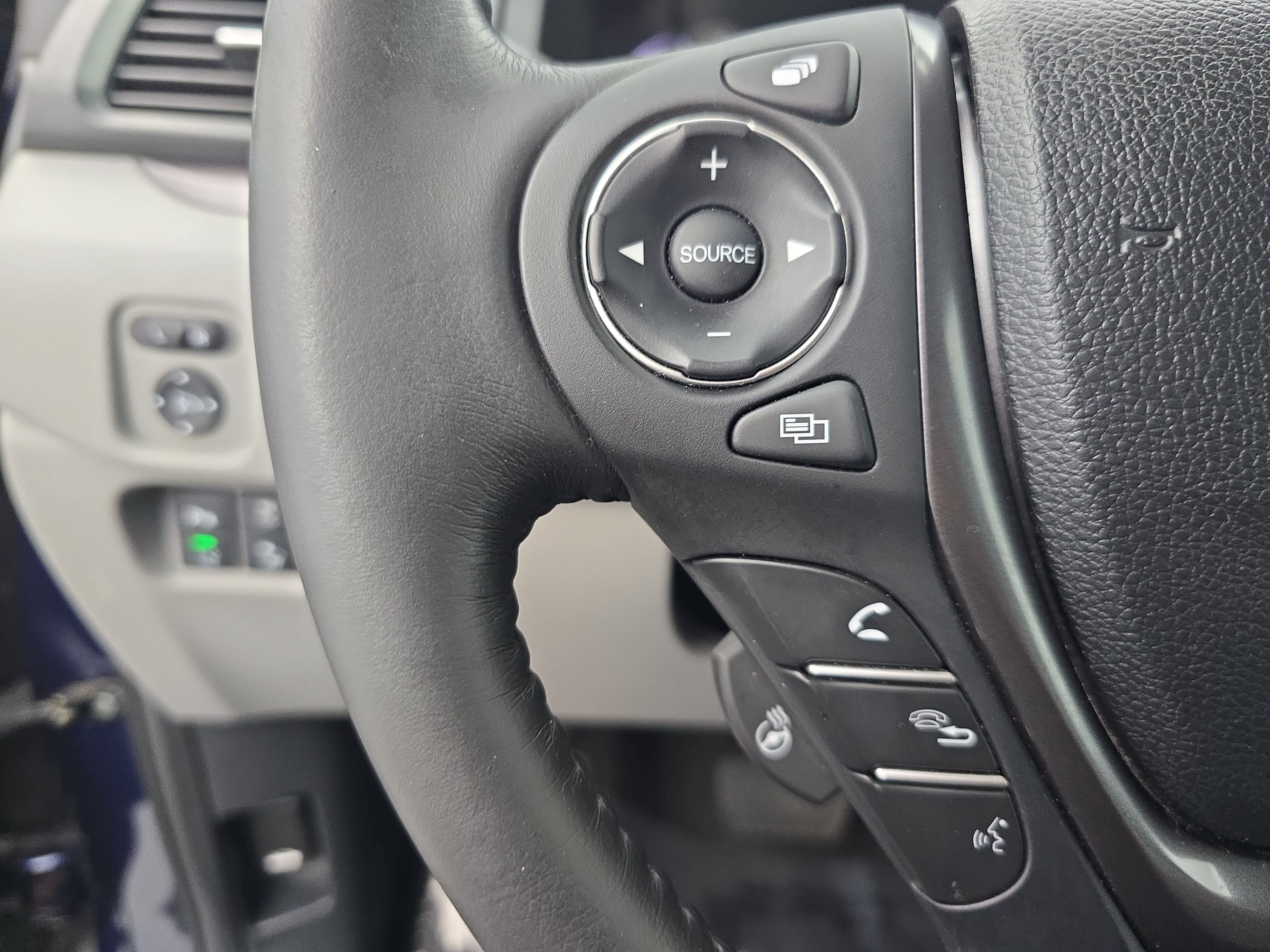 Used 2023 Honda Ridgeline RTL-E image 16
