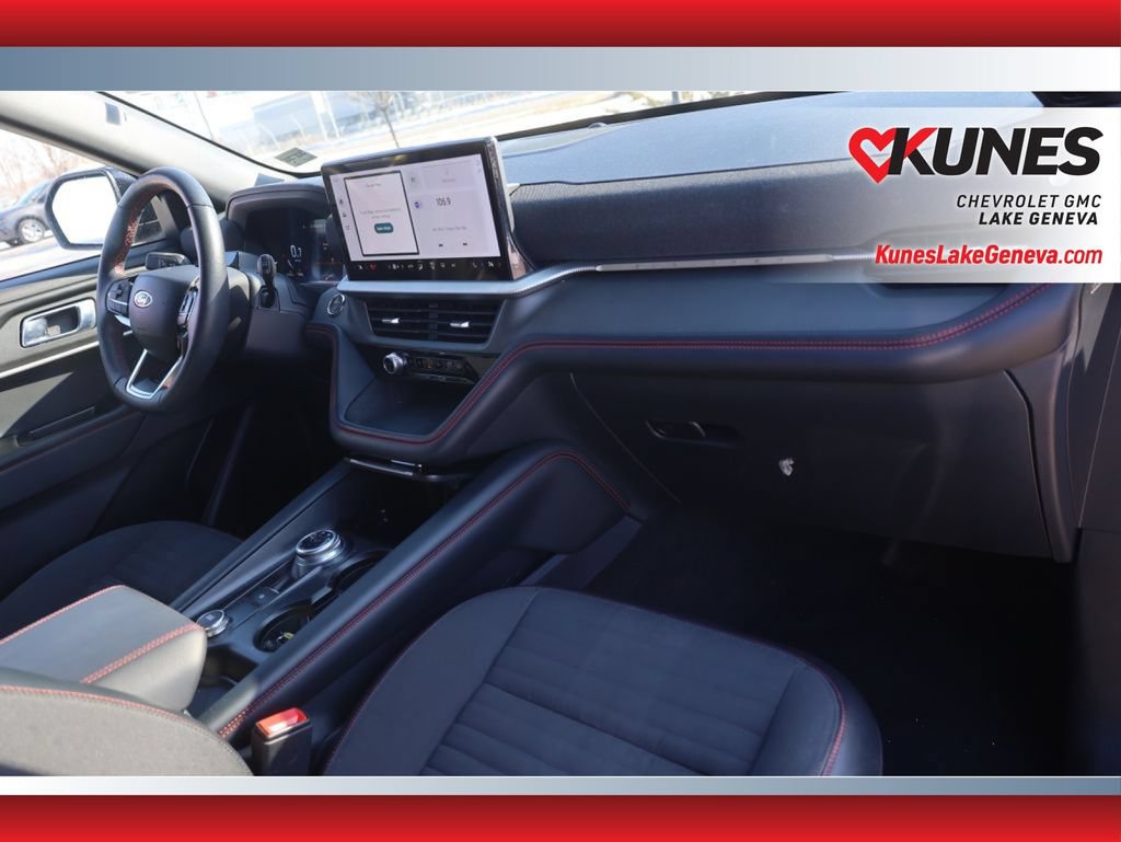 Used 2025 Ford Explorer ST-Line AWD/4WD image 13