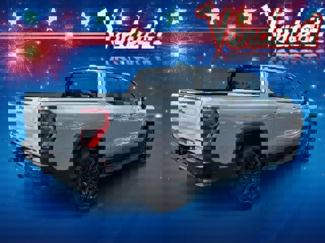 New 2026 GMC Sierra EV Elevation w/ LPO, Elevation Dark Package image 5