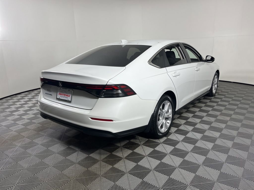 Certified 2023 Honda Accord LX image 12