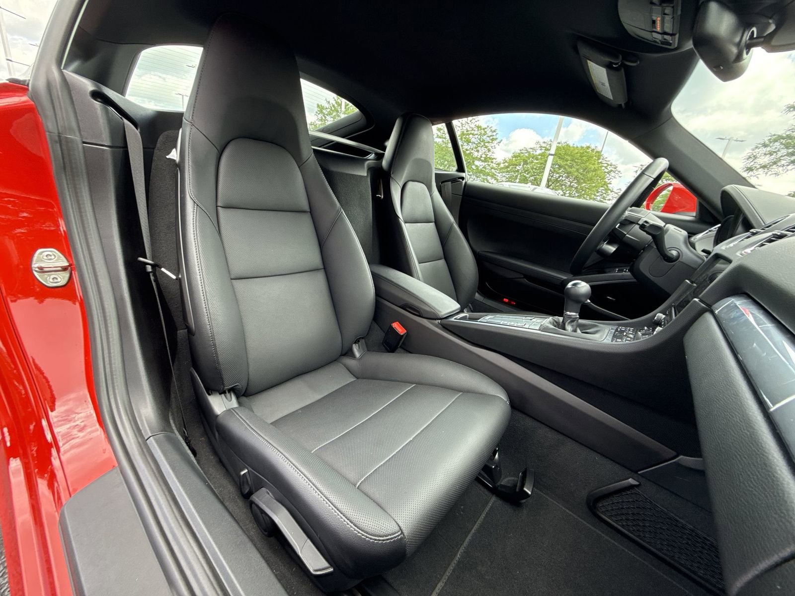 Used 2022 Porsche 718 Cayman S image 23