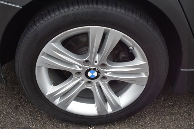 Used 2017 BMW 330i xDrive Sedan image 49