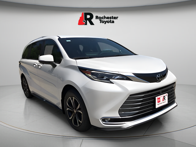 New 2026 Toyota Sienna Platinum