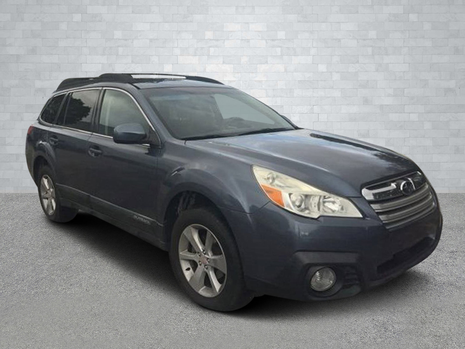 Used 2014 Subaru Outback 2.5i Premium image 11