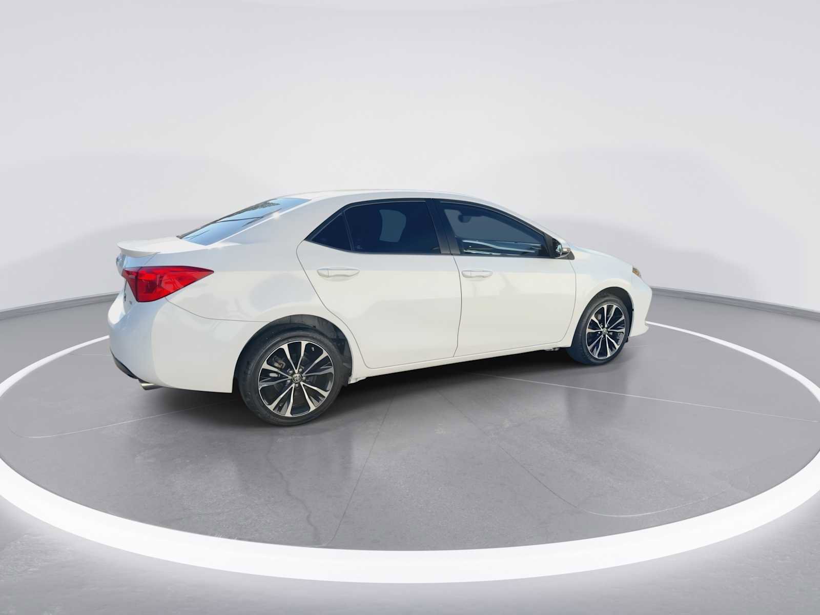 Certified 2019 Toyota Corolla SE FWD image 8