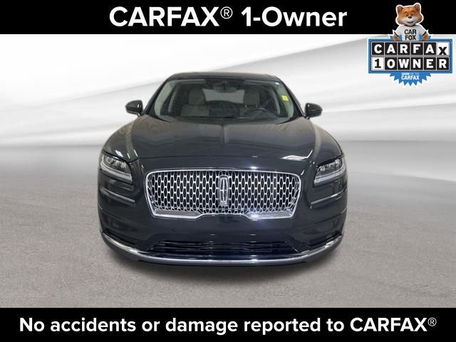 Used 2022 Lincoln Nautilus AWD image 2
