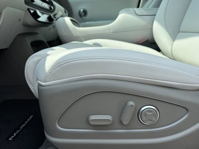 New 2026 Hyundai Palisade Limited image 13