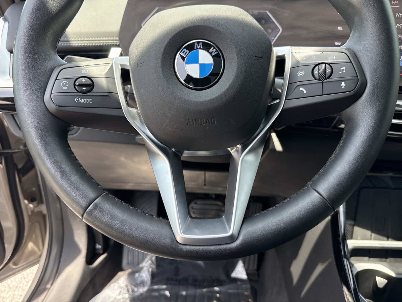 Used 2026 BMW X1 xDrive28i AWD/4WD image 18