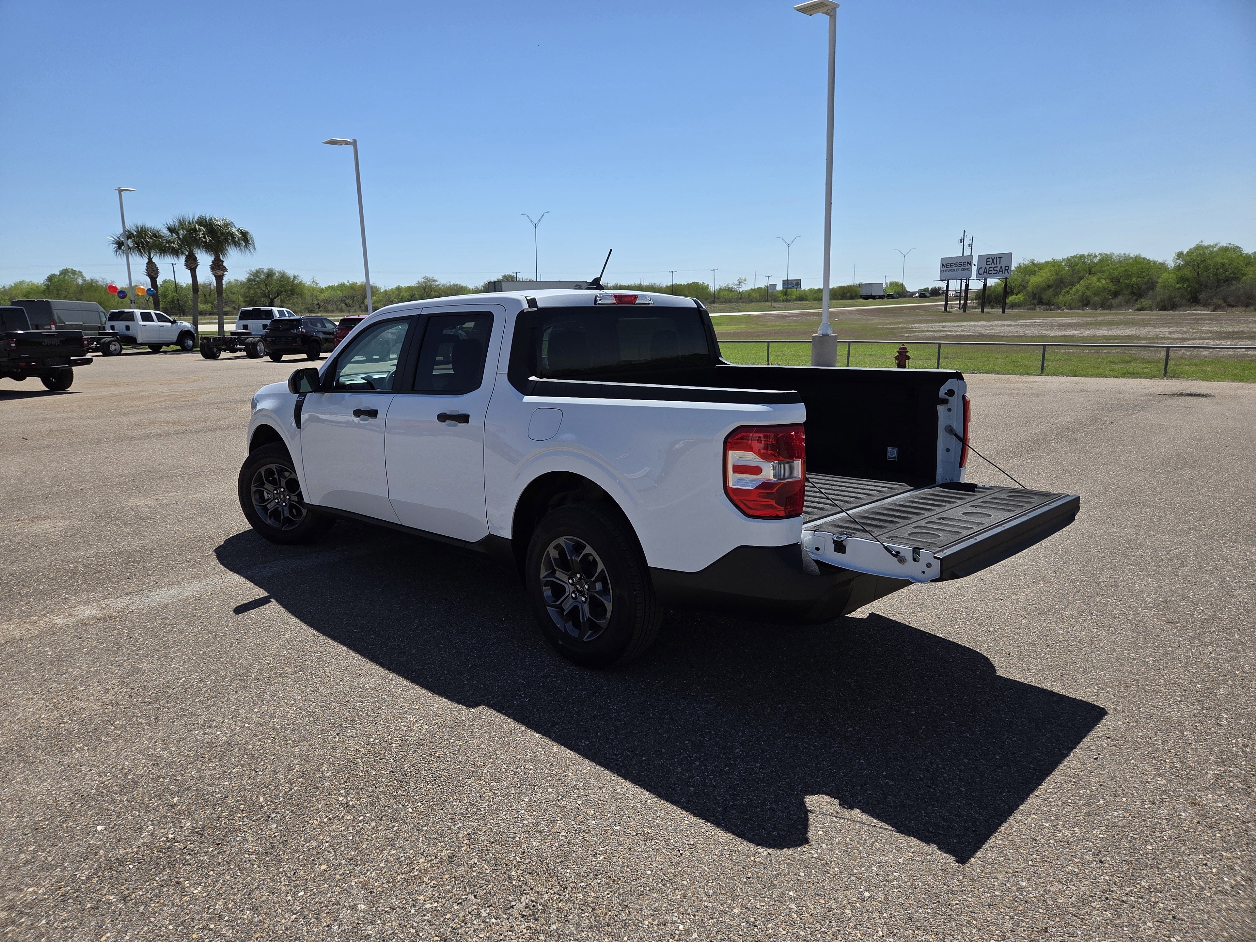 Used 2024 Ford Maverick XLT w/ Equipment Group 300A Standard image 24