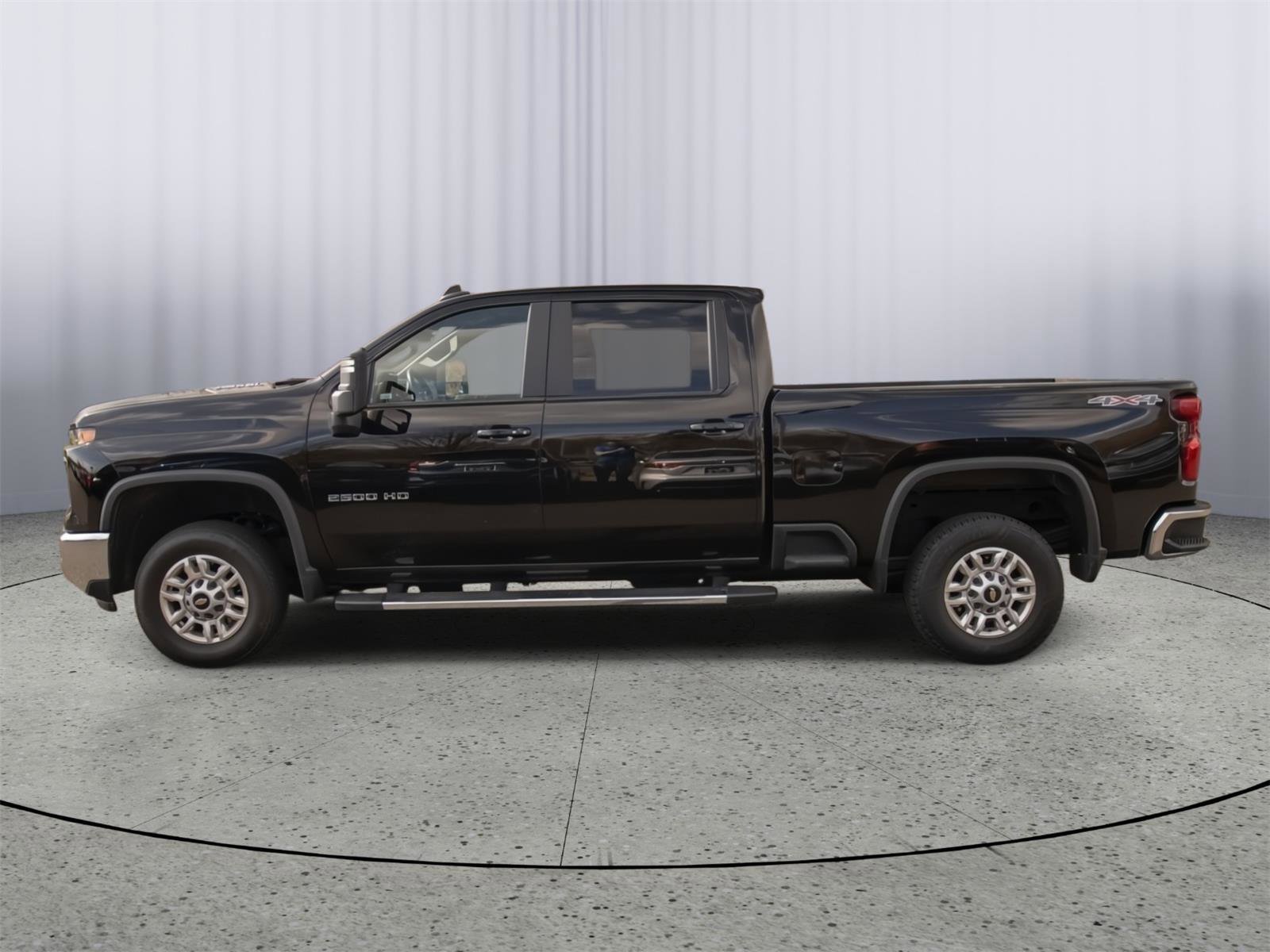 Used 2025 Chevrolet Silverado 2500 LT w/ Convenience Package image 18