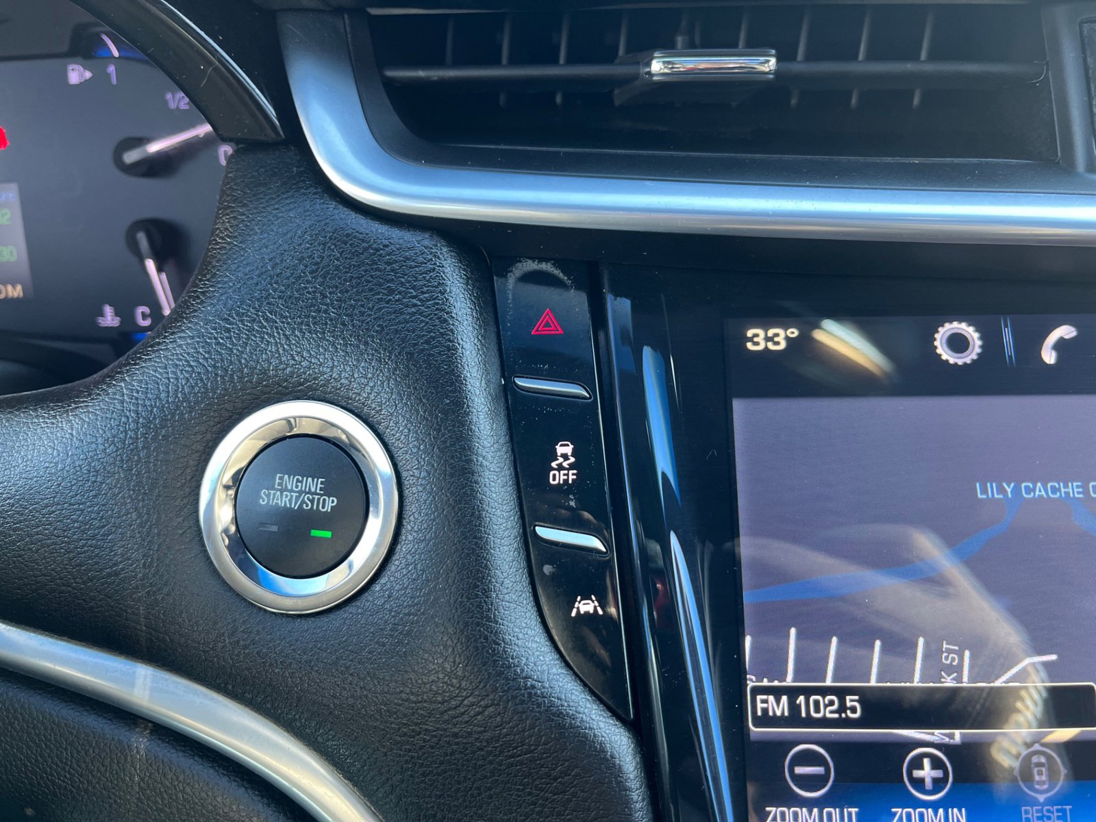 Used 2016 Cadillac XTS Luxury w/ Driver Awareness Package image 31