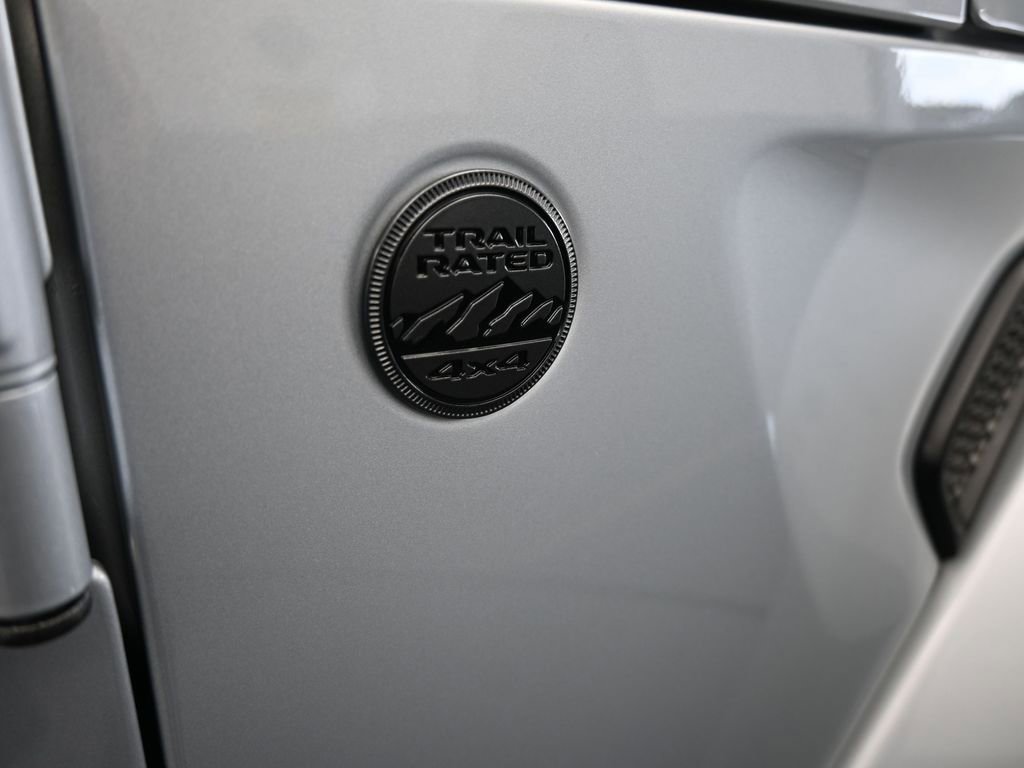 Used 2024 Jeep Gladiator Sport image 45