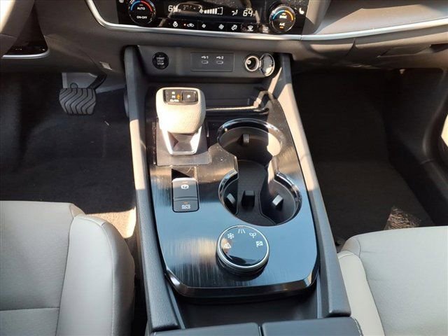 New 2026 Nissan Rogue SV w/ SV Premium Package image 14