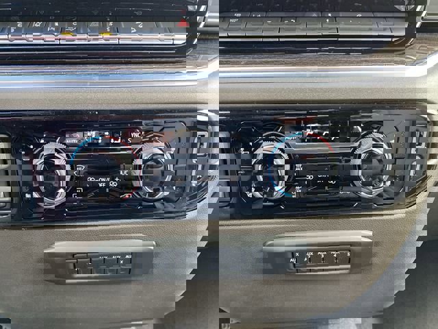 New 2026 Chevrolet Silverado 3500 LT w/ Z71 Chrome Sport Edition image 19