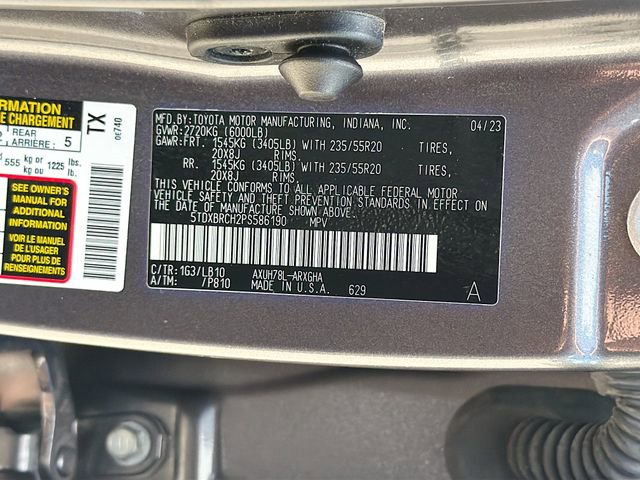 Used 2023 Toyota Highlander Limited AWD/4WD image 46