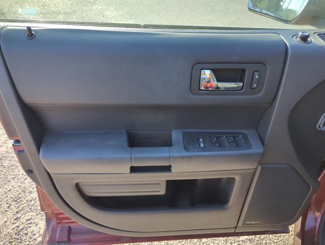 Used 2014 Ford Flex SE image 7