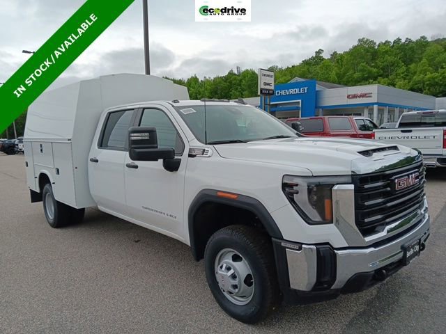 New 2025 GMC Sierra 3500 Pro w/ Convenience Package