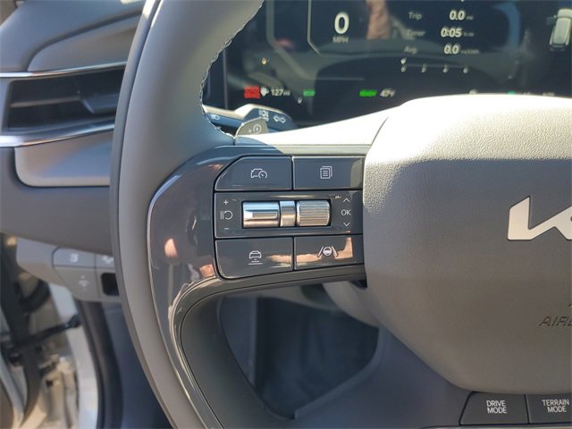 New 2026 Kia EV9 Land image 18