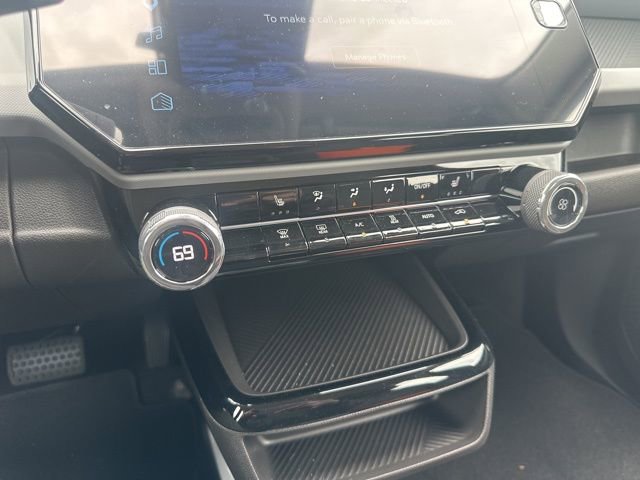 New 2027 Chevrolet Bolt LT FWD image 23
