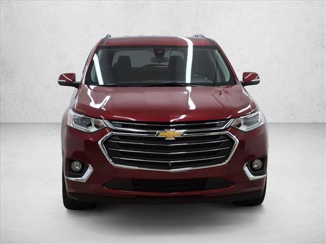 Used 2021 Chevrolet Traverse Premier FWD image 2
