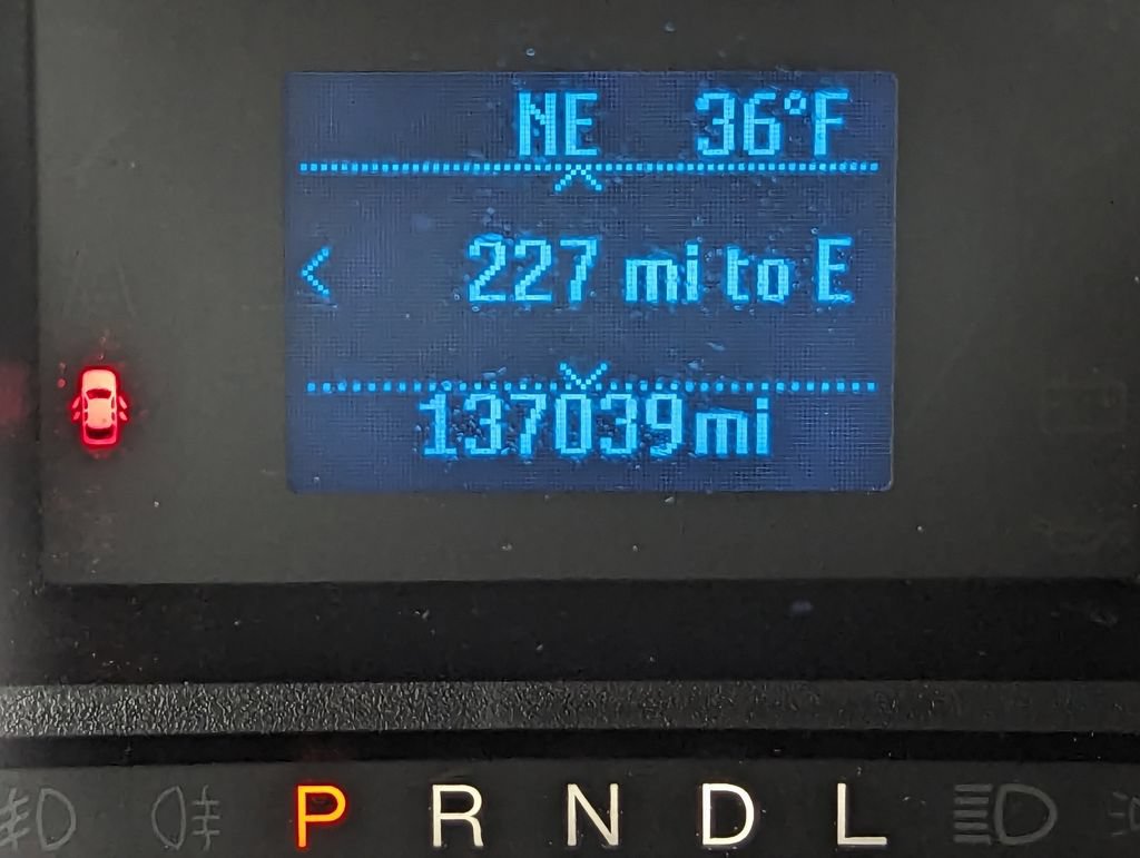 Used 2017 Ford Fusion S FWD image 19